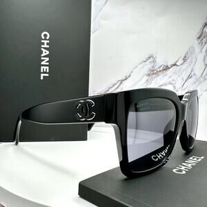 New CHANEL Sunglasses Black Butterfly Gold Polarized Gray Lens